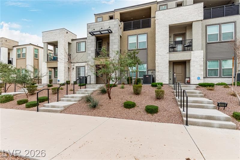 Illustrative property photo — comparable context for 1111 Heliodor Avenue